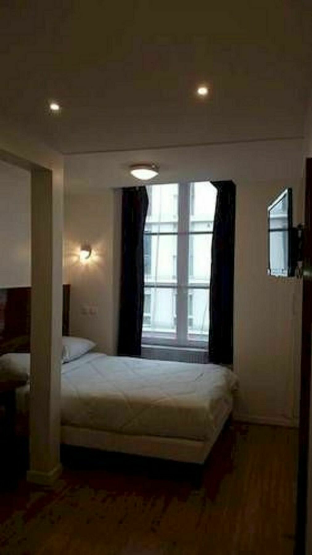 Hôtel de Ménilmontant Paris Exterior foto